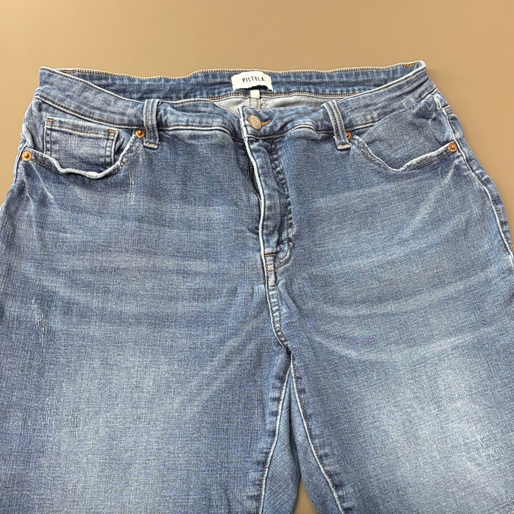 Classic Blue Women's Jeans - Picture 3 of 6